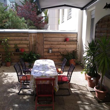 Cosy Rare 2 Bedroom Apartment Around A Private Garden Neuilly-sur-Seine Eksteriør billede