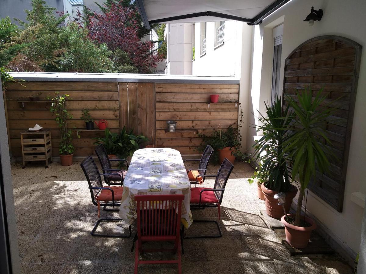 Cosy Rare 2 Bedroom Apartment Around A Private Garden Neuilly-sur-Seine Eksteriør billede