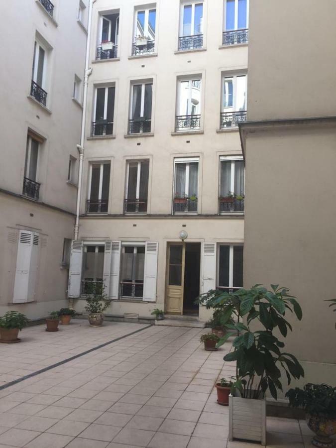 Cosy Rare 2 Bedroom Apartment Around A Private Garden Neuilly-sur-Seine Eksteriør billede